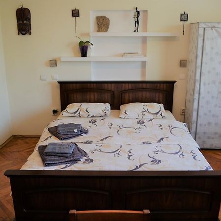 Appartamento Studio Braşov Esterno foto