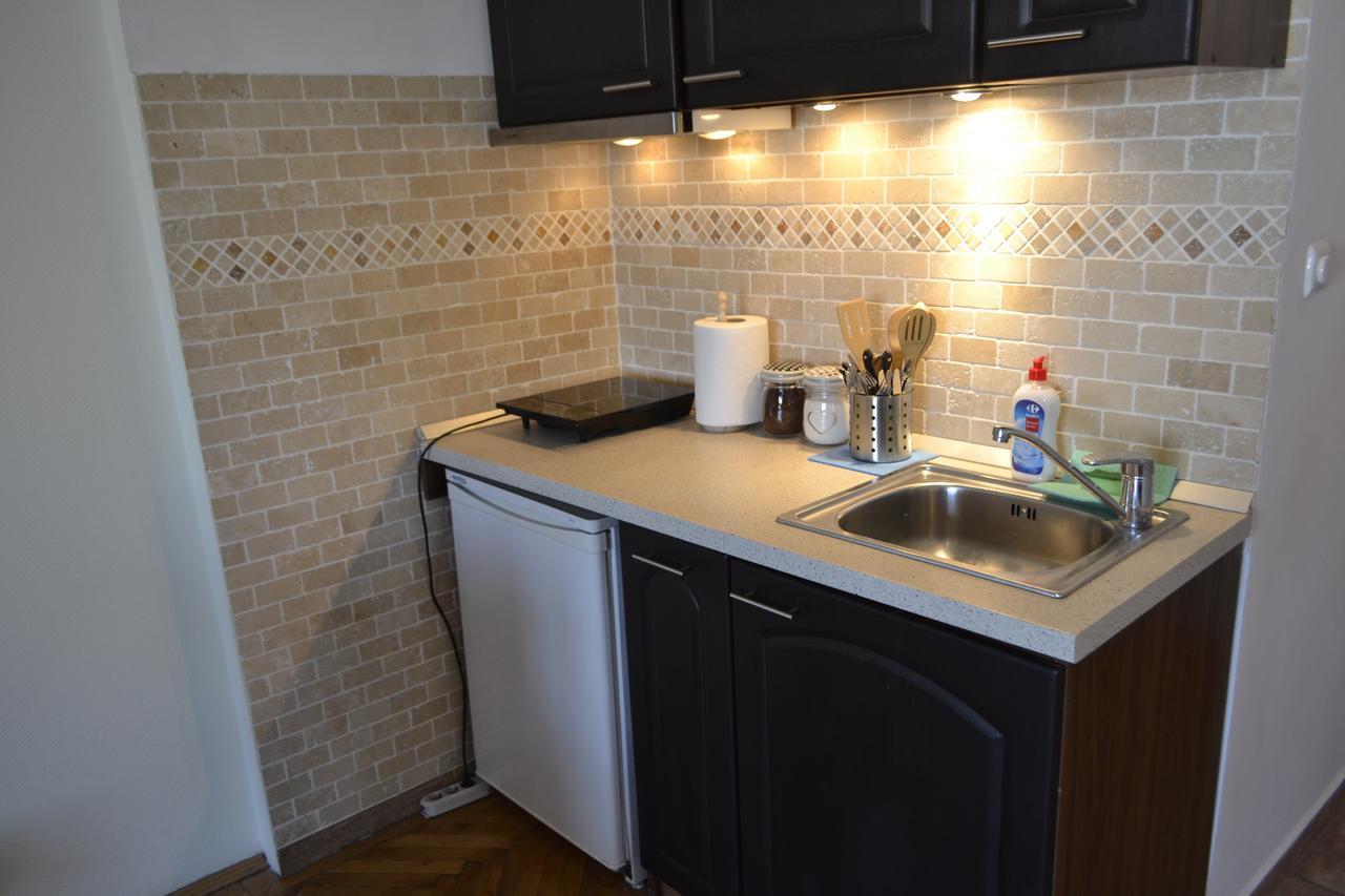 Appartamento Studio Braşov Esterno foto